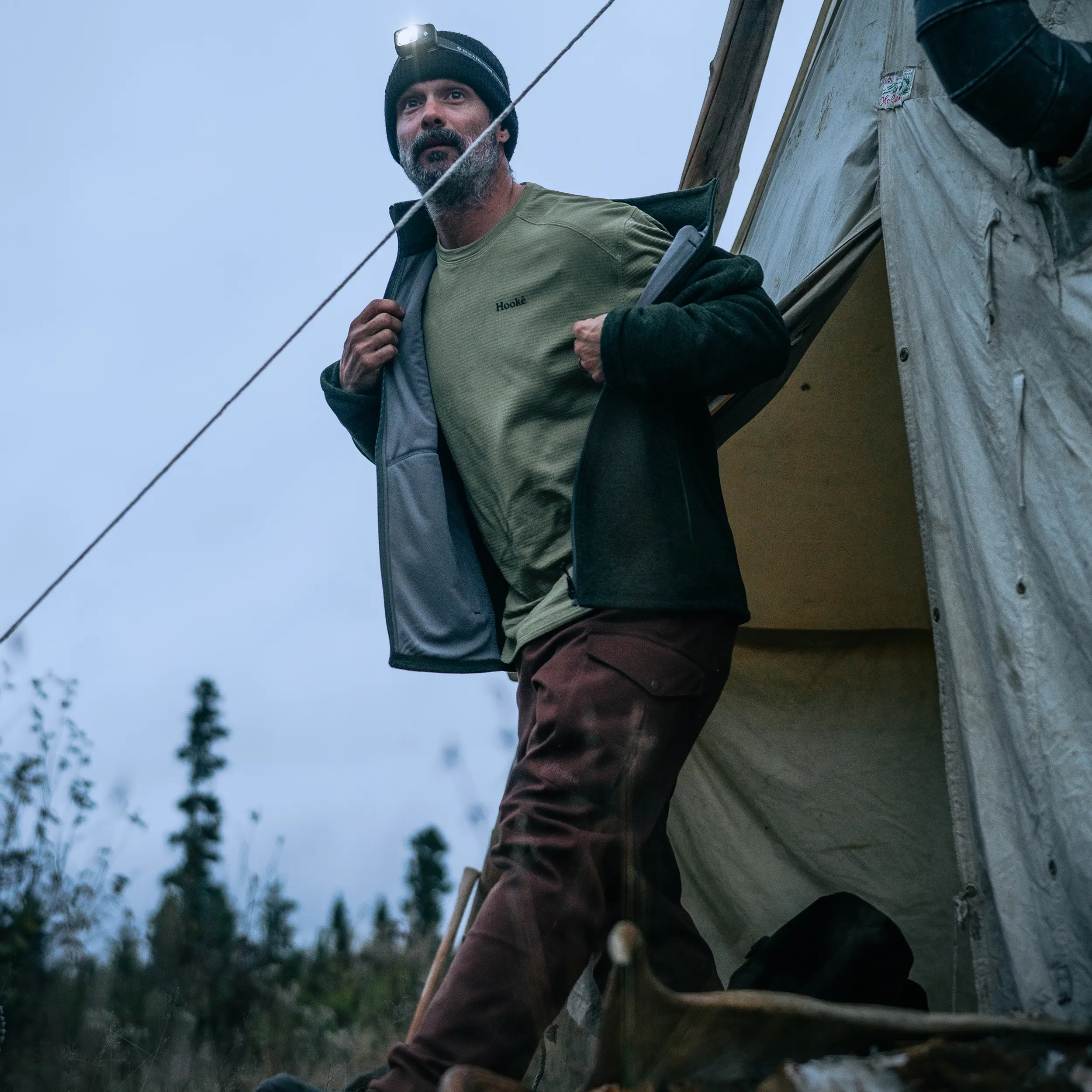 M's Grid Base Layer Crewneck - Image 7
