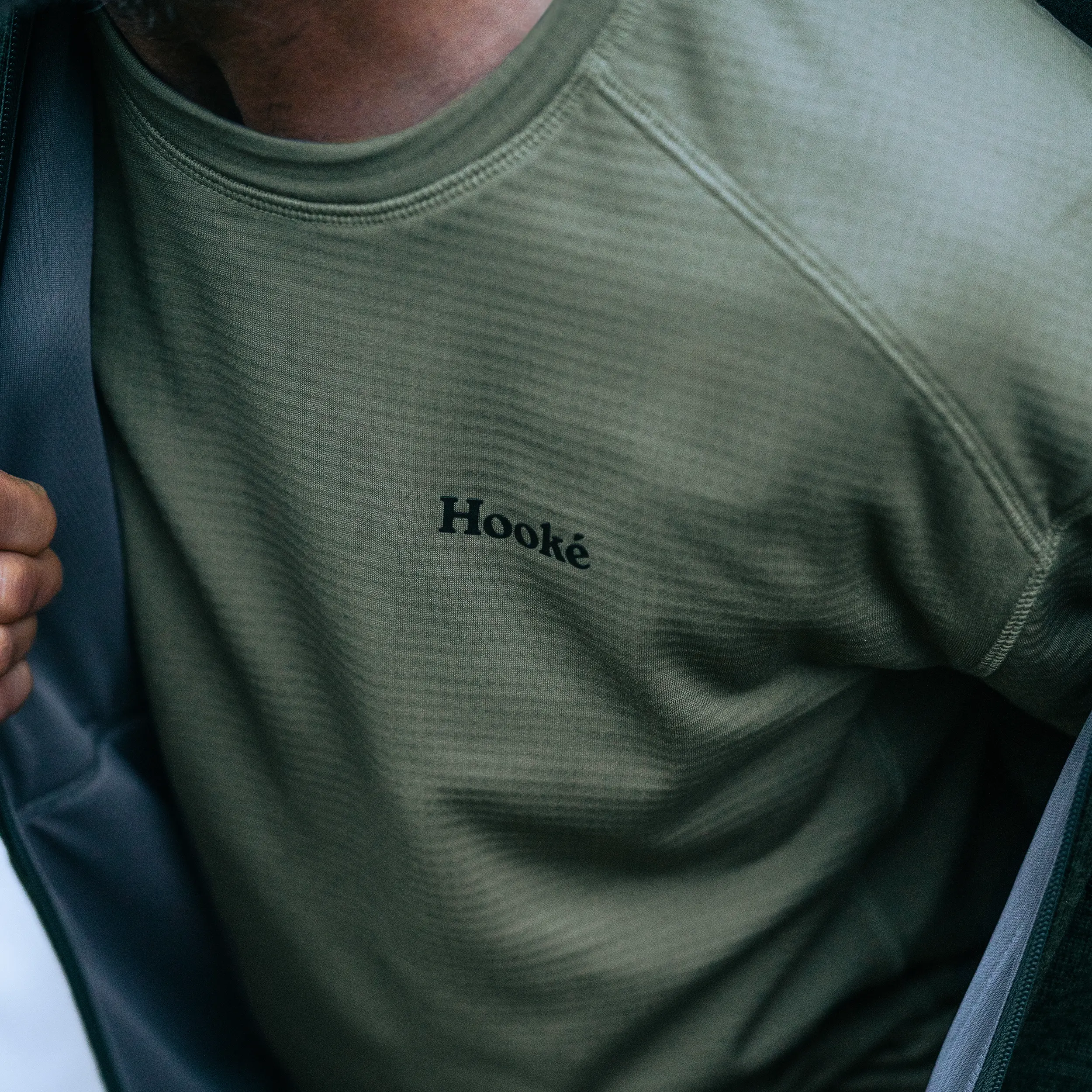 M's Grid Base Layer Crewneck - Image 8