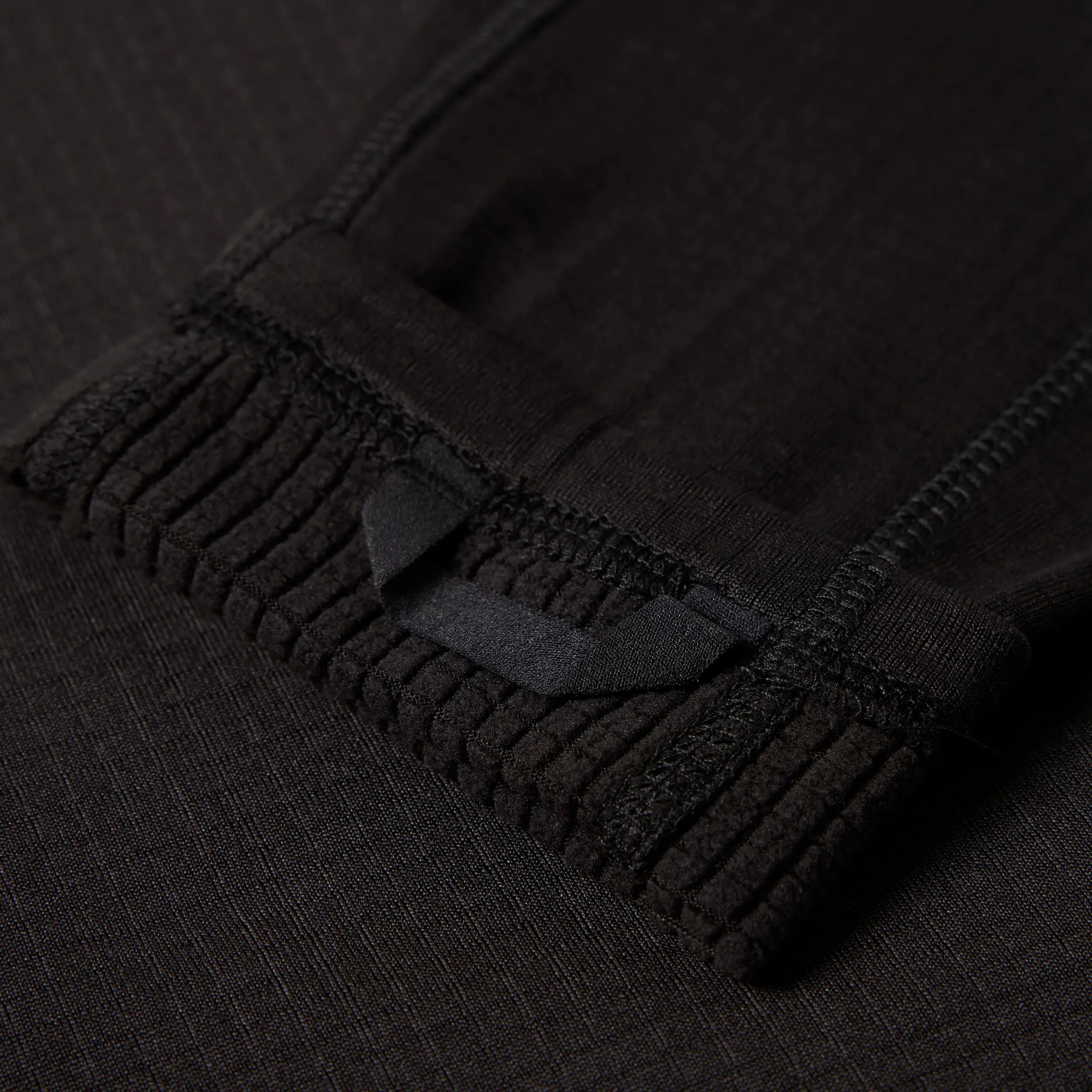 M's Grid Base Layer Hoodie - Image 5
