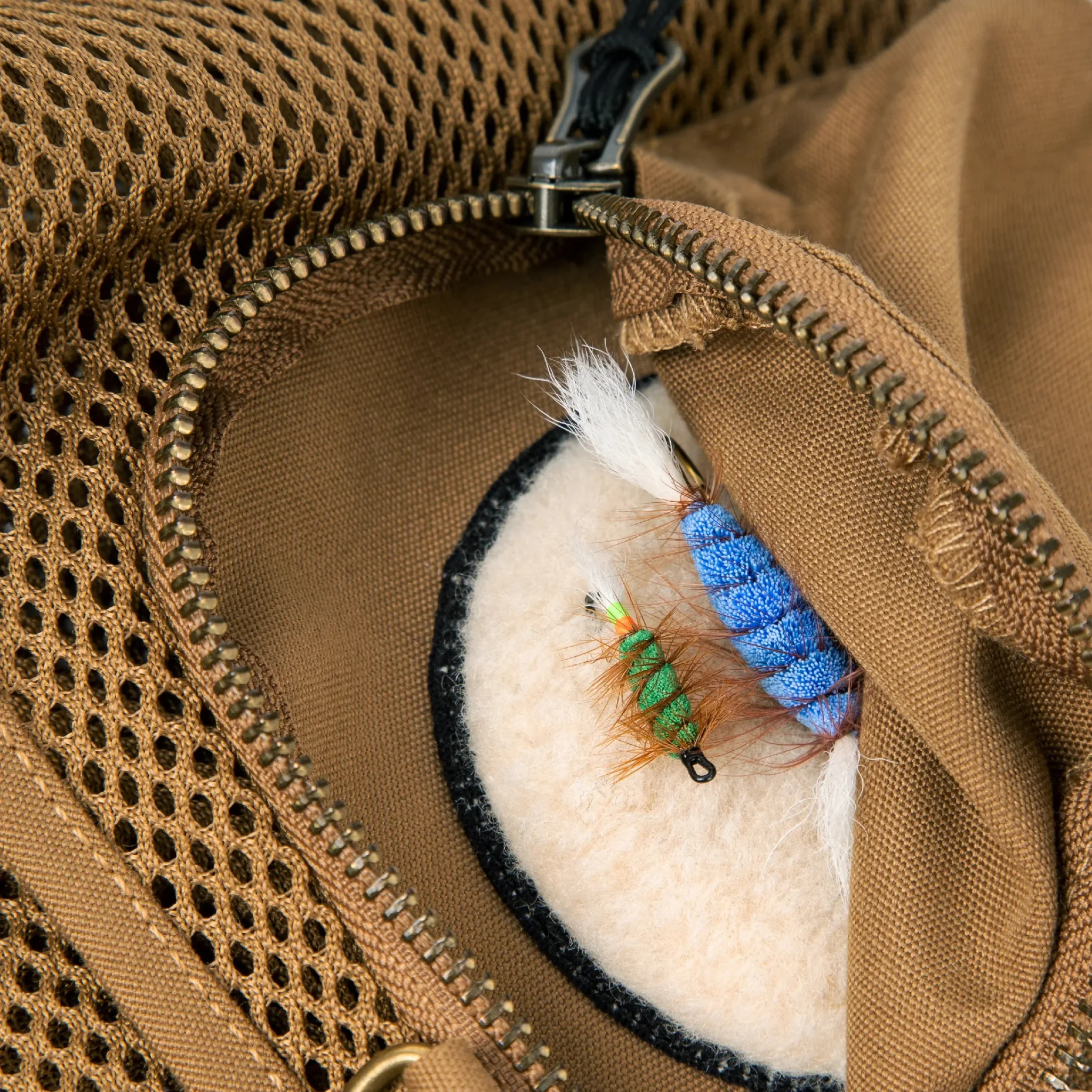 M's Fisherman Vest - Image 4
