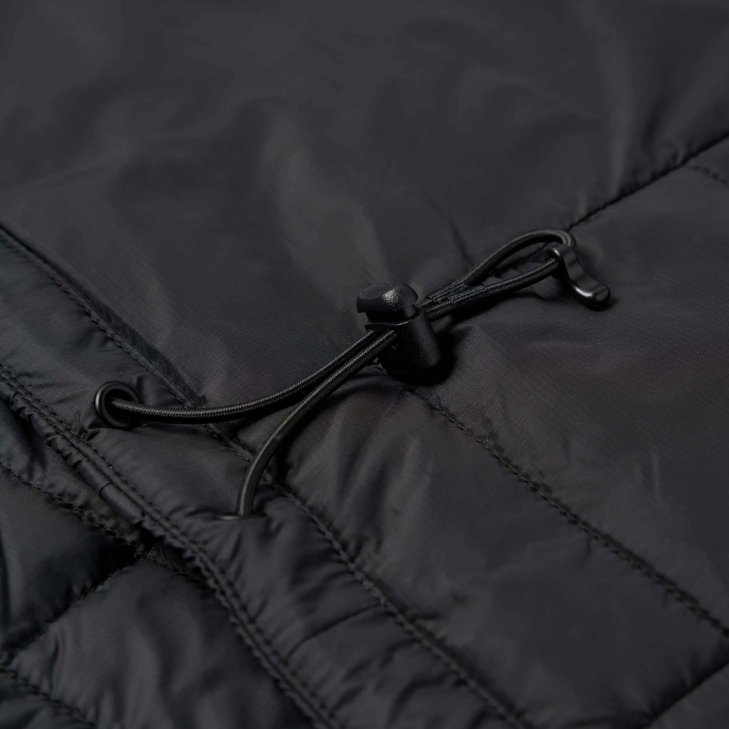 M's Seasonal Lightweight Insulated Vest - Image 7