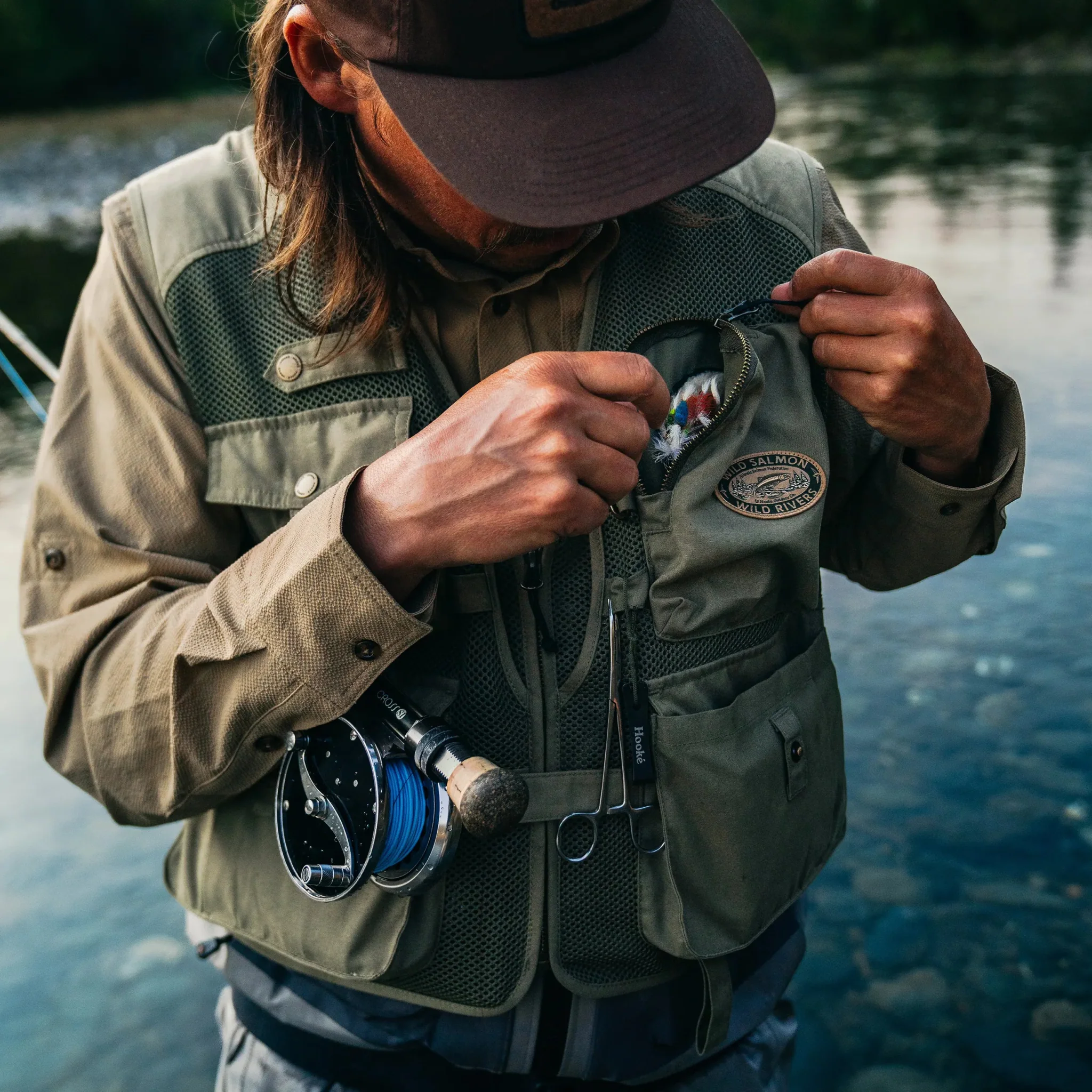 U's Wading Vest - Image 8