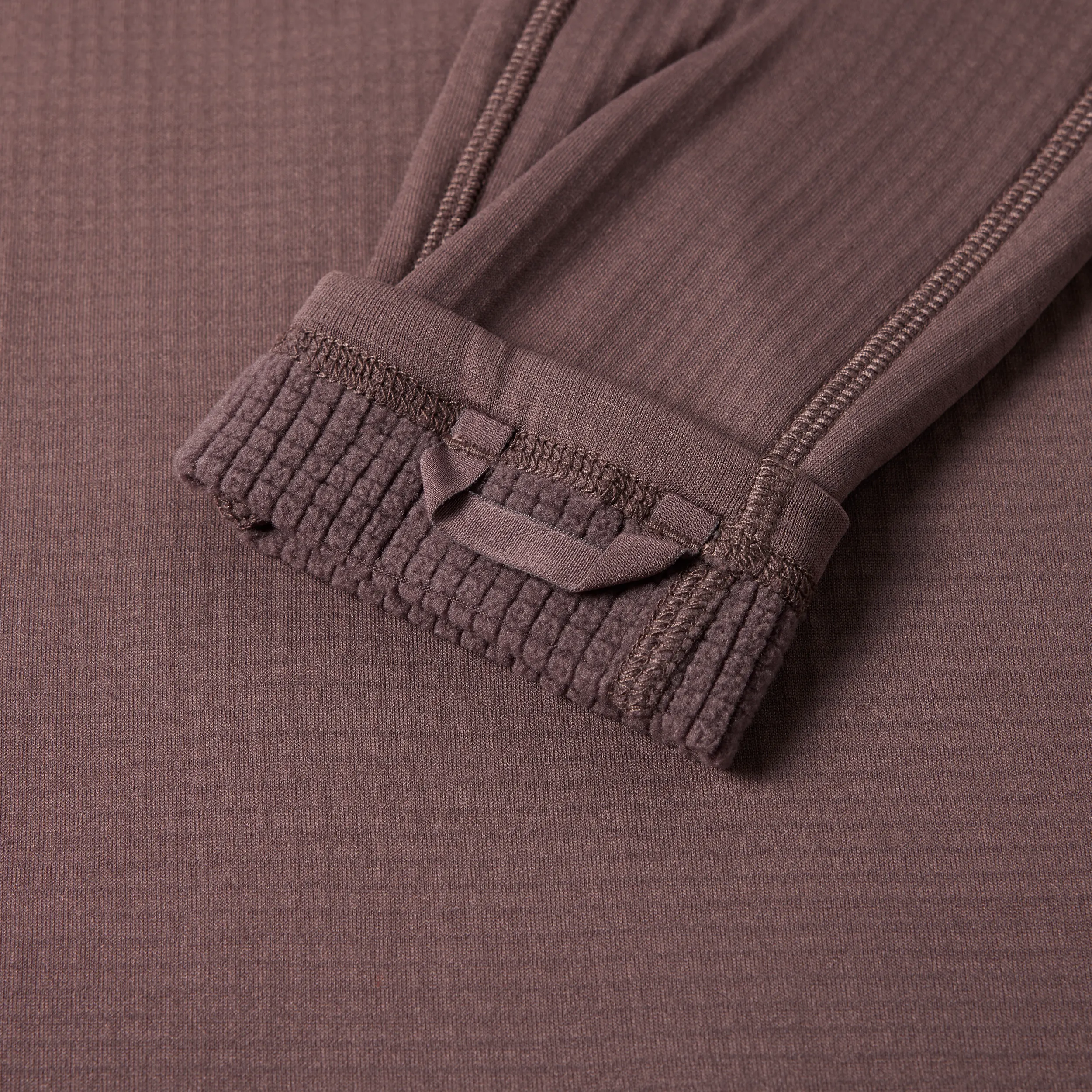 W's Grid Base Layer Crewneck - Image 5