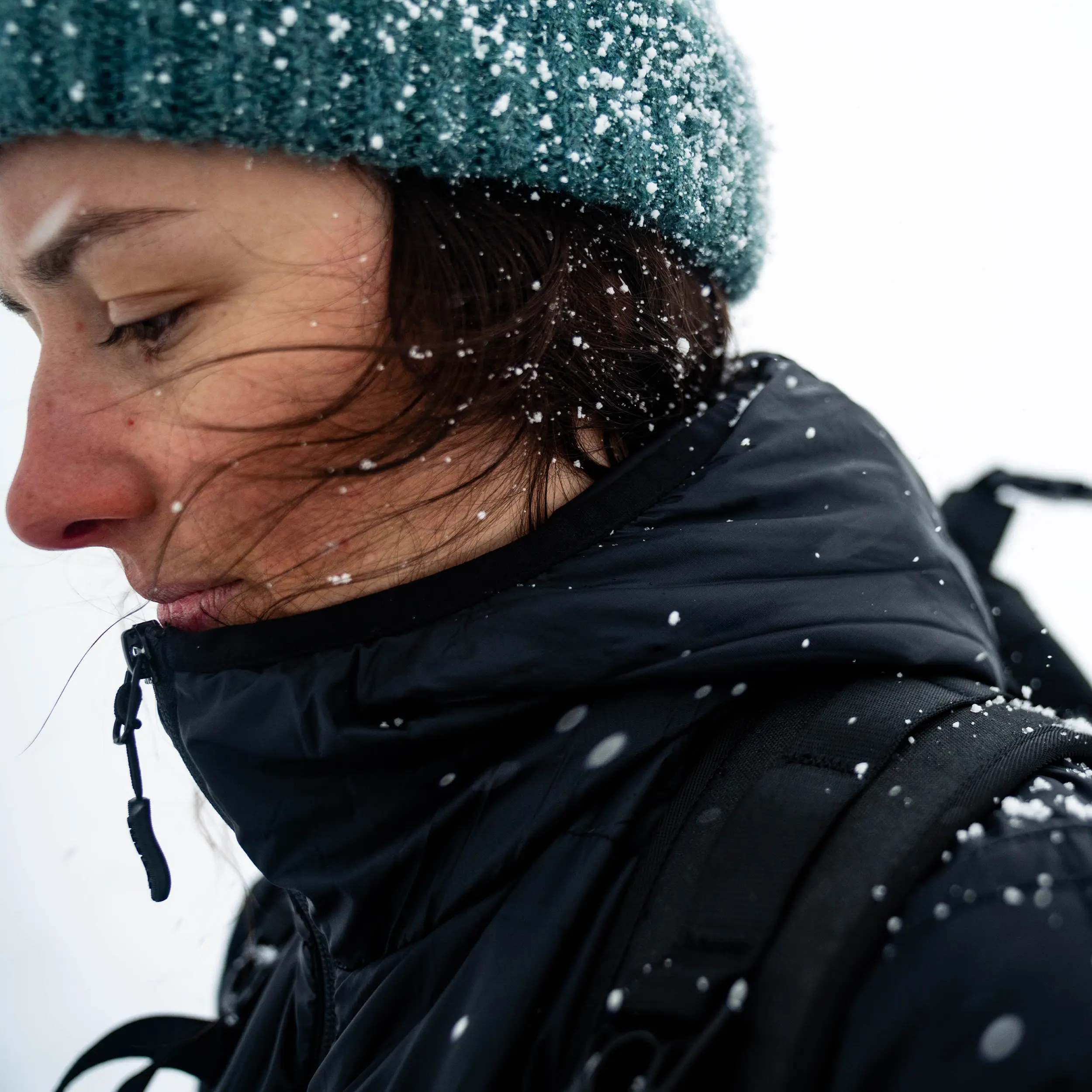 W's Seasonal Lightweight Insulated Hood Jacket - Image 9