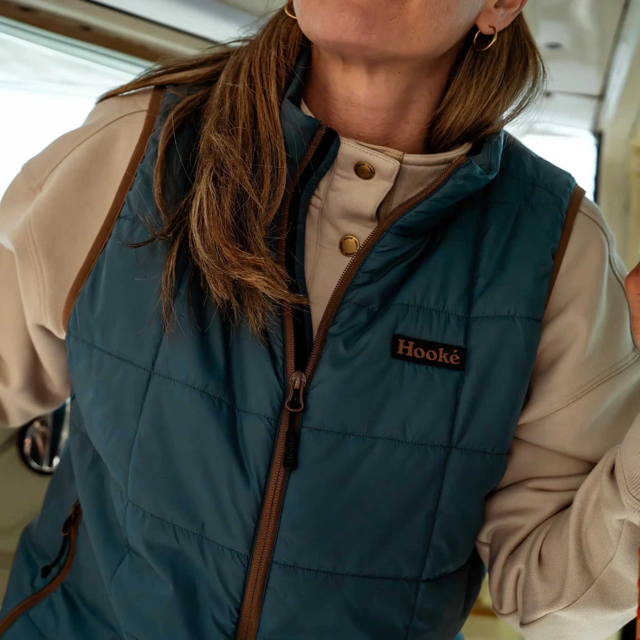 W's Seasonal Lightweight Insulated Vest - Image 8