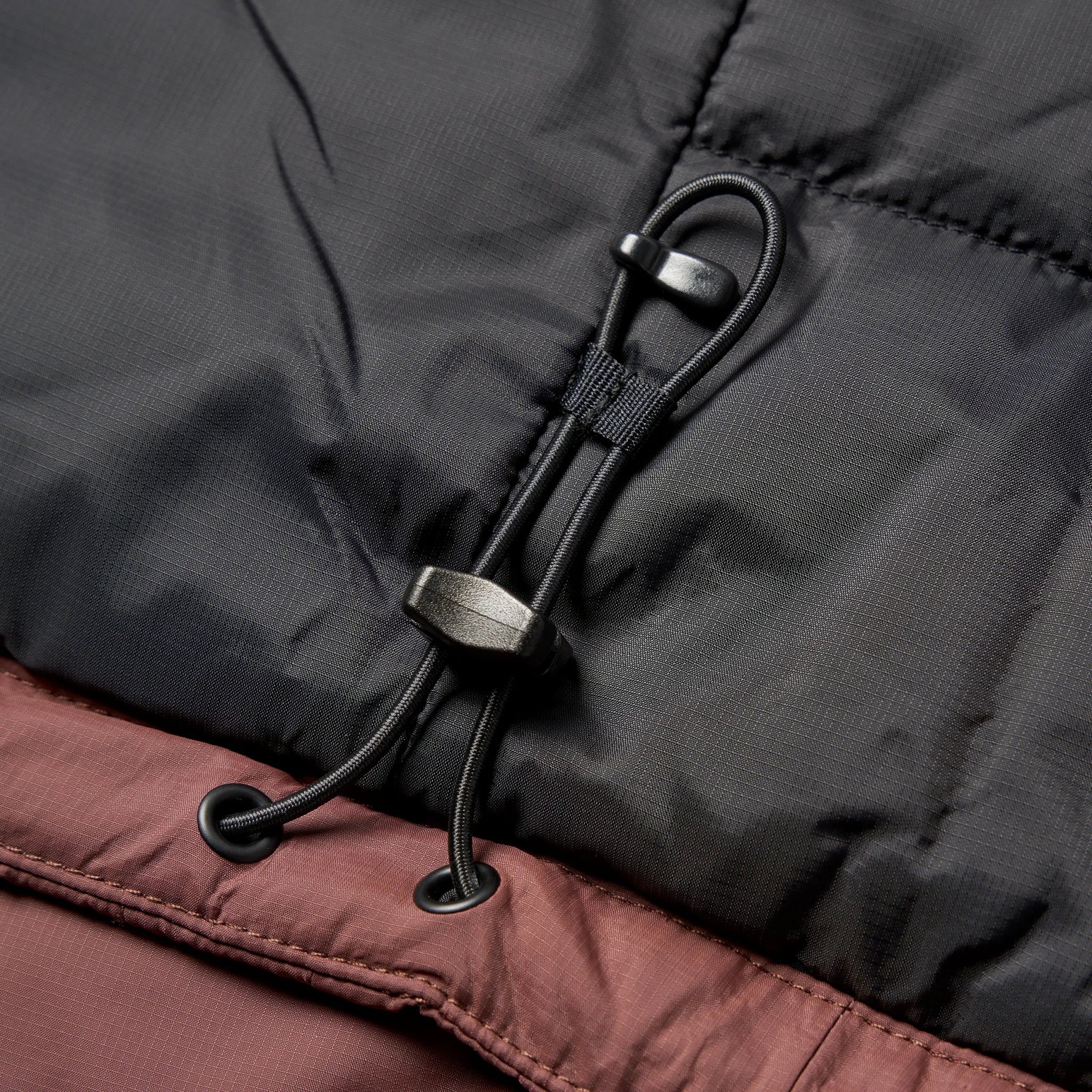 W's Seasonal Lightweight Insulated Vest - Image 7