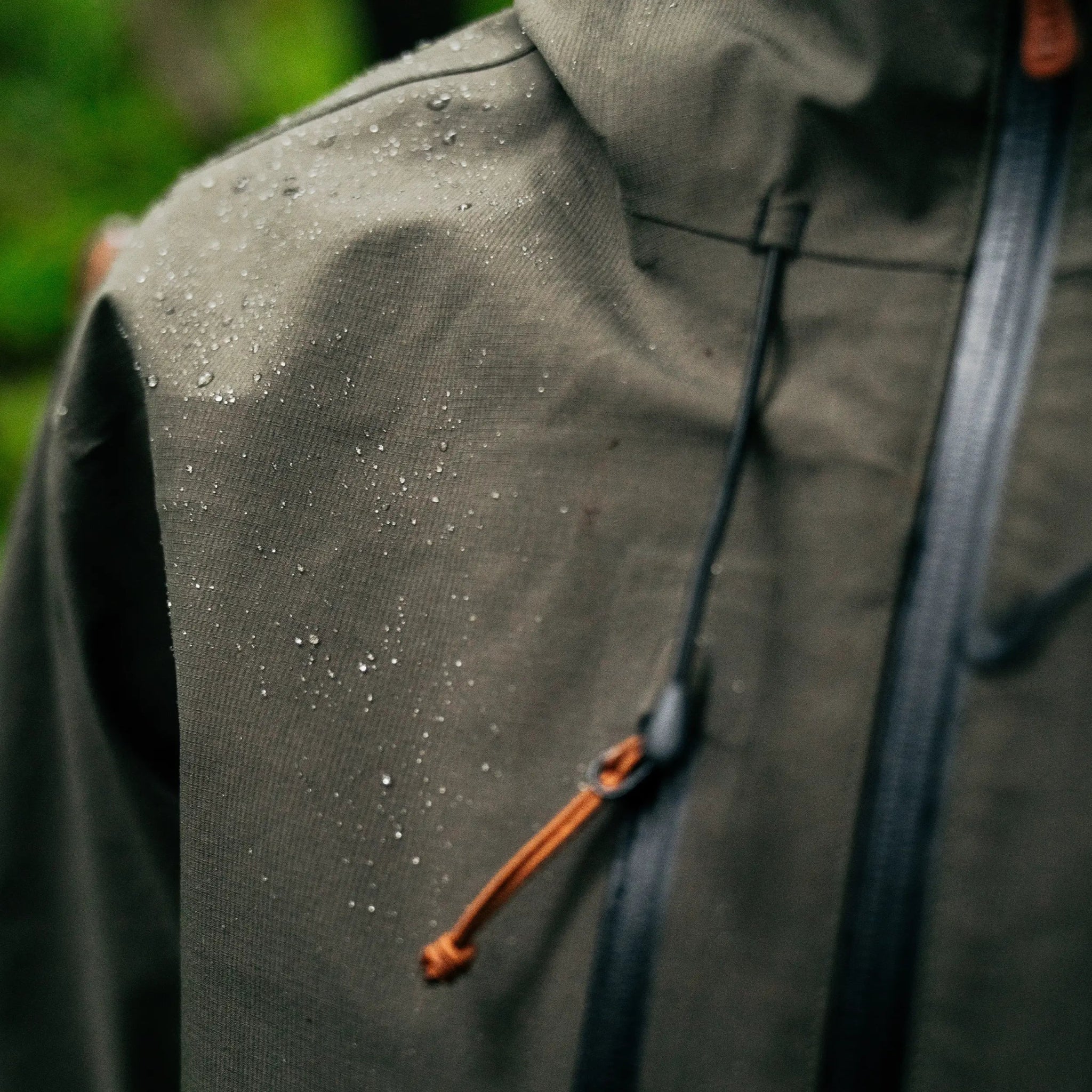 W's Cascapedia Hardshell Jacket - Image 6