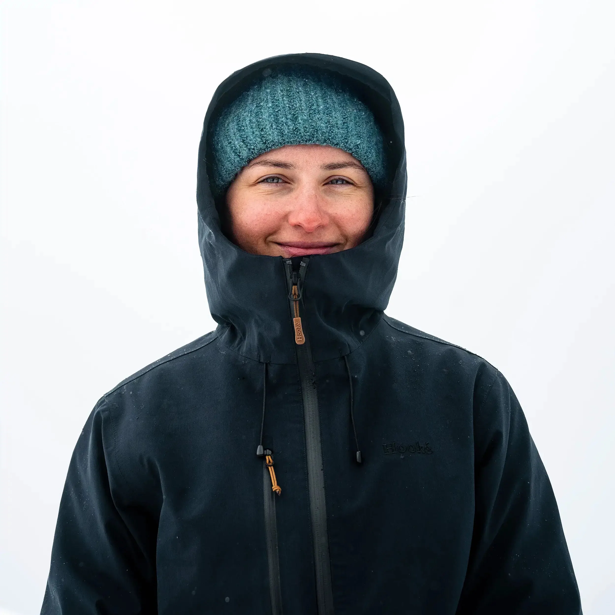 W's Cascapedia Hardshell Jacket - Image 14