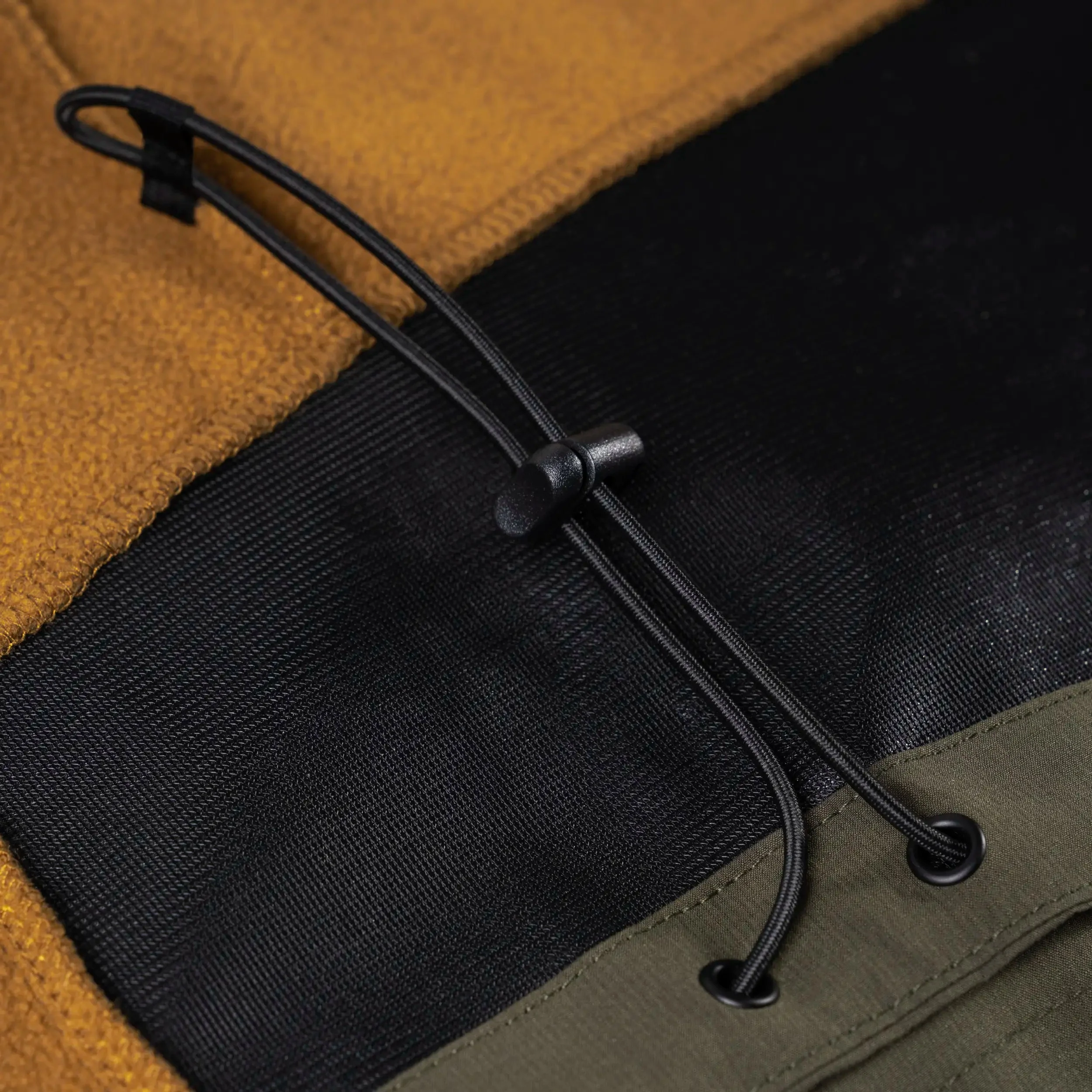 M's Catch & Release Smock - Image 4