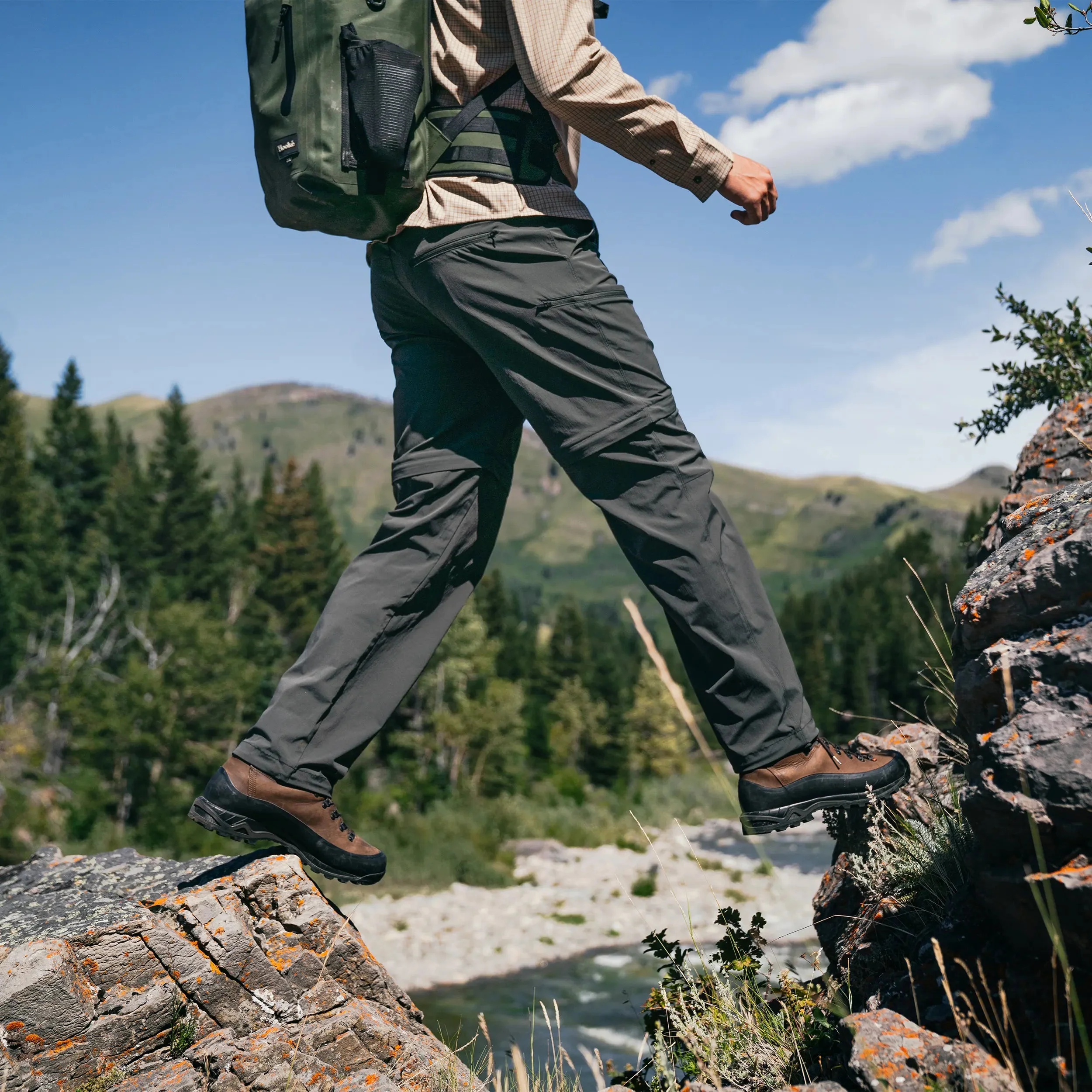 M's Convertible pants - Image 2