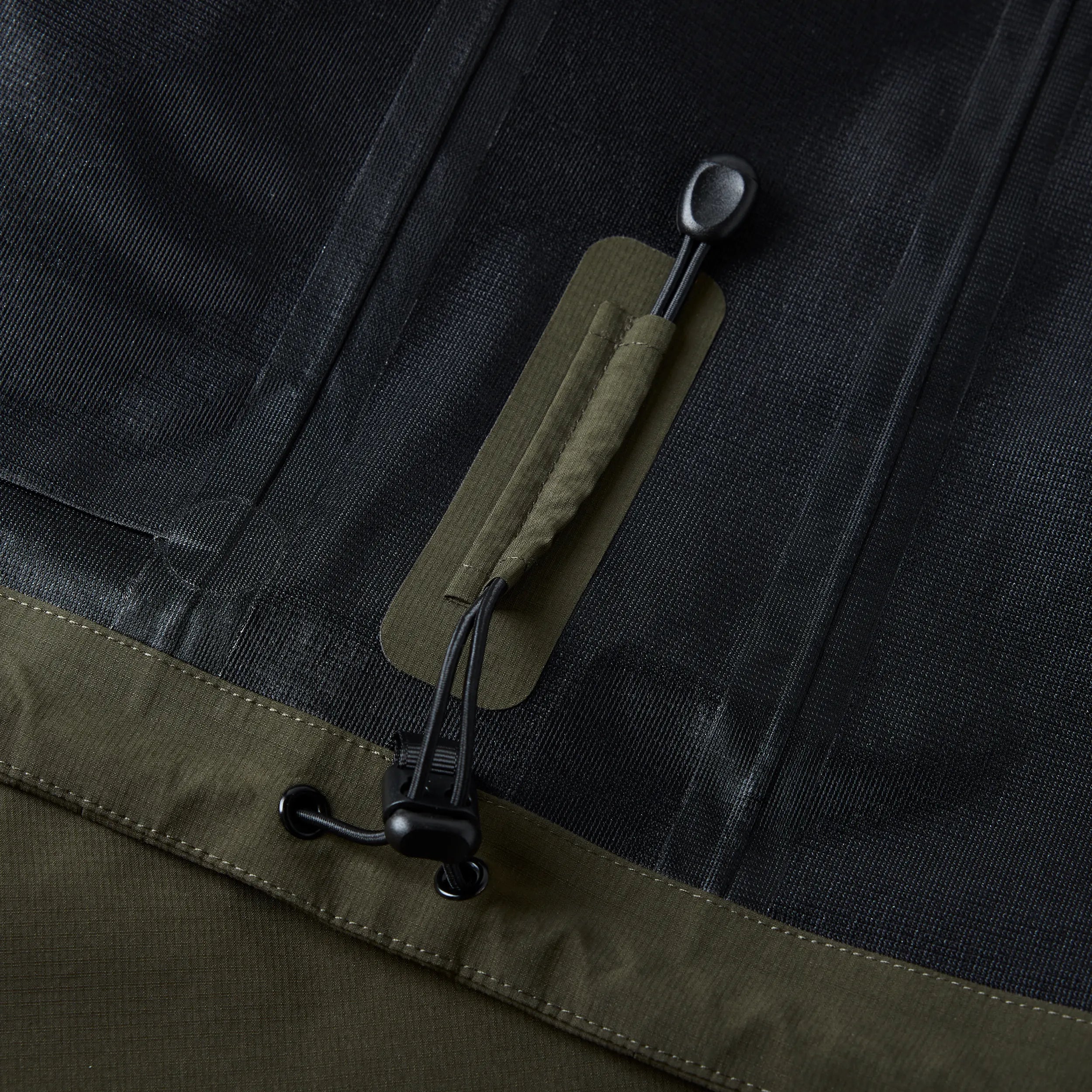 M's Frontier Hardshell Jacket - Image 9