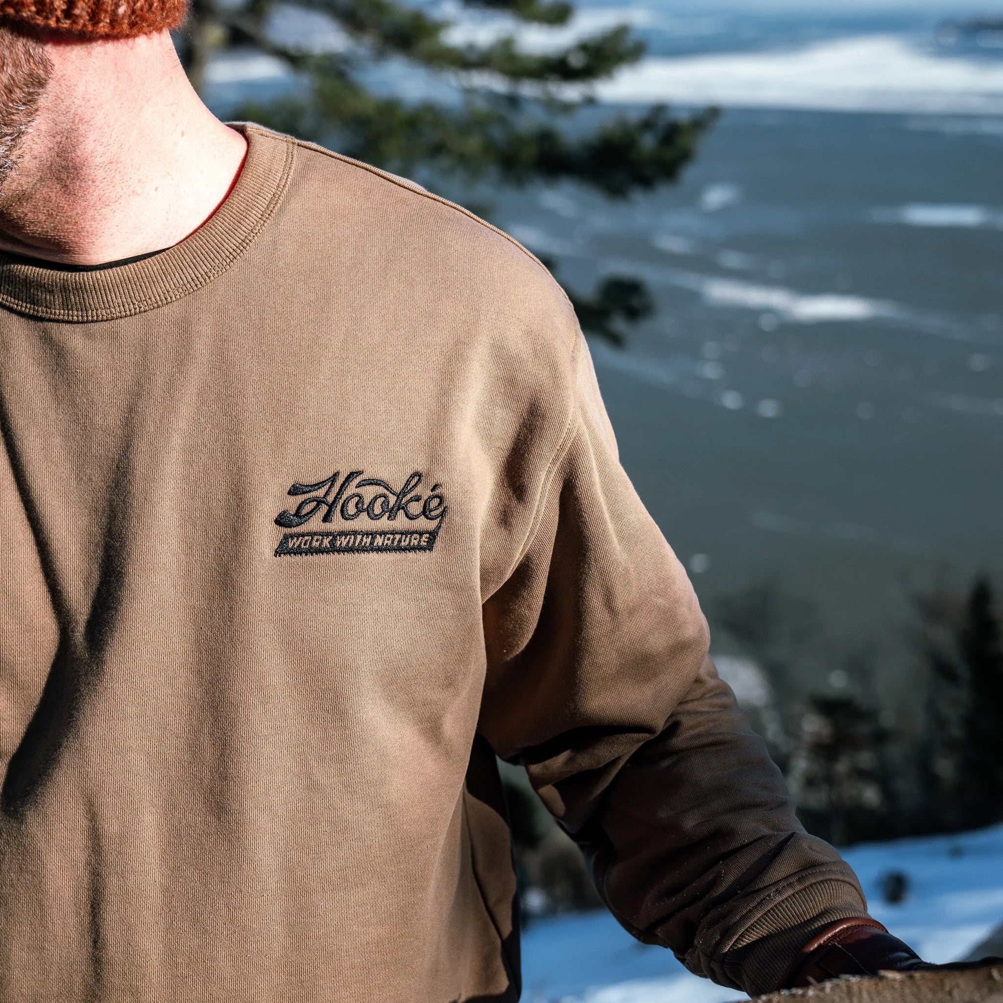 M's Hooké Workwear Crewneck - Image 5