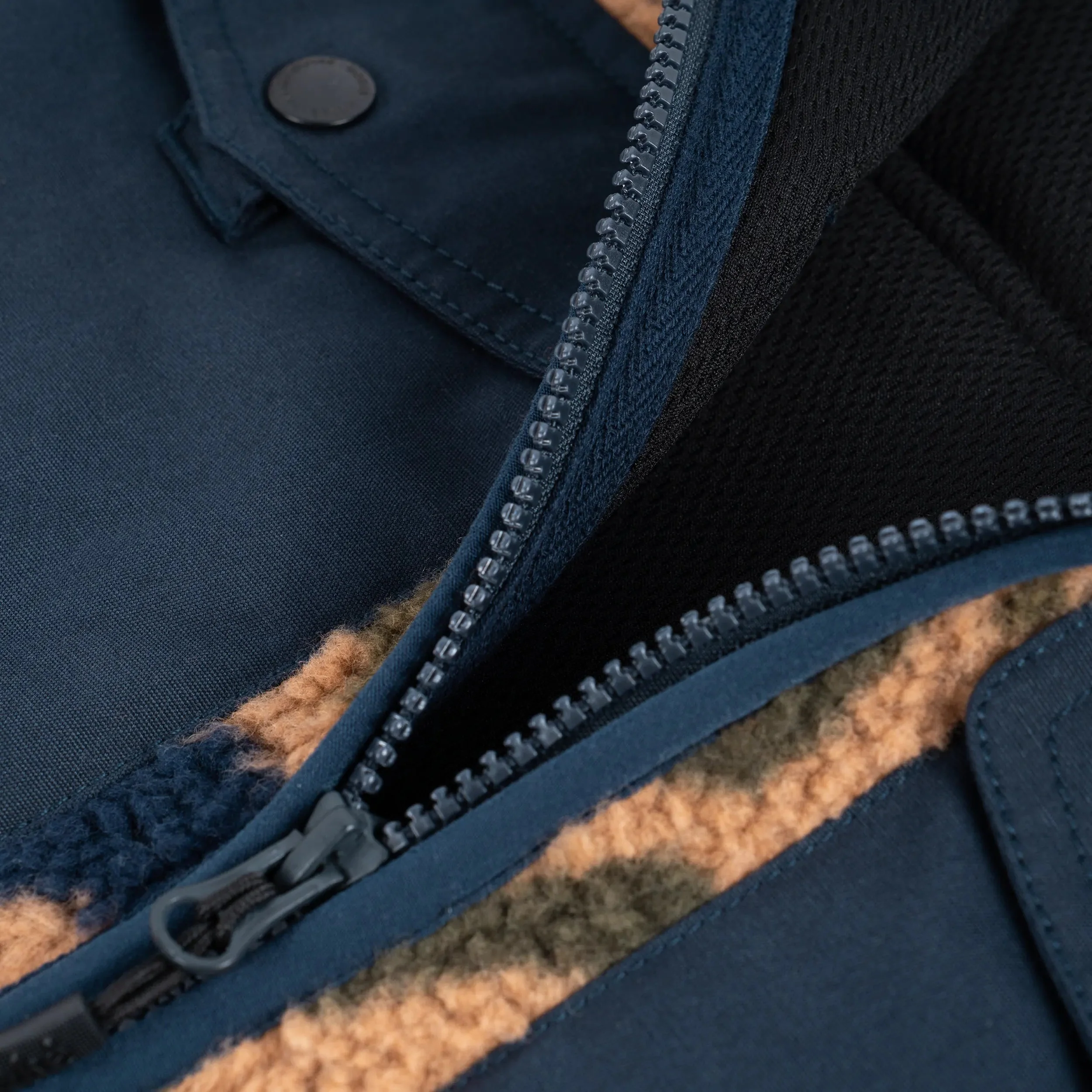 M's Mistassini Pile Fleece Jacket - Image 4