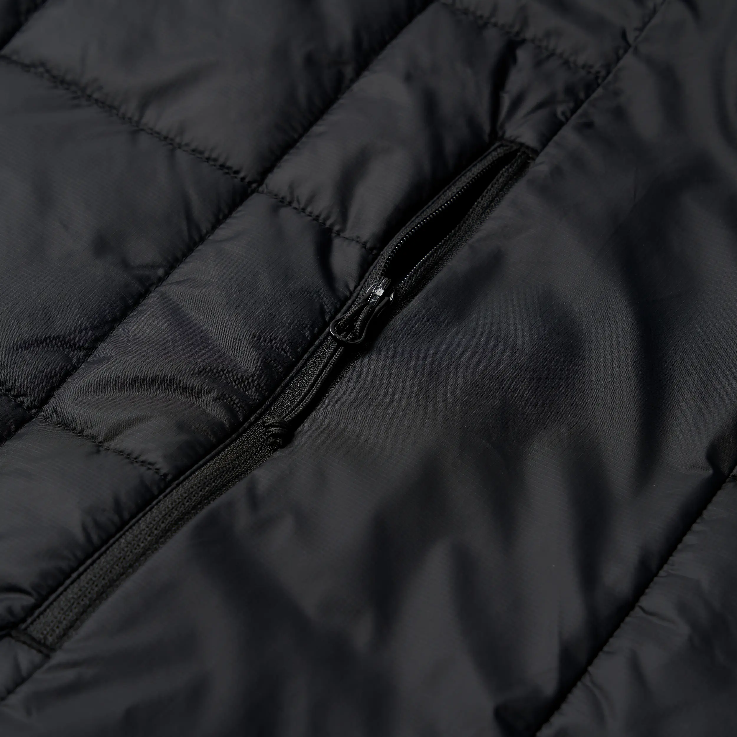 M's Seasonal Lightweight Insulated Hood Jacket - Image 5