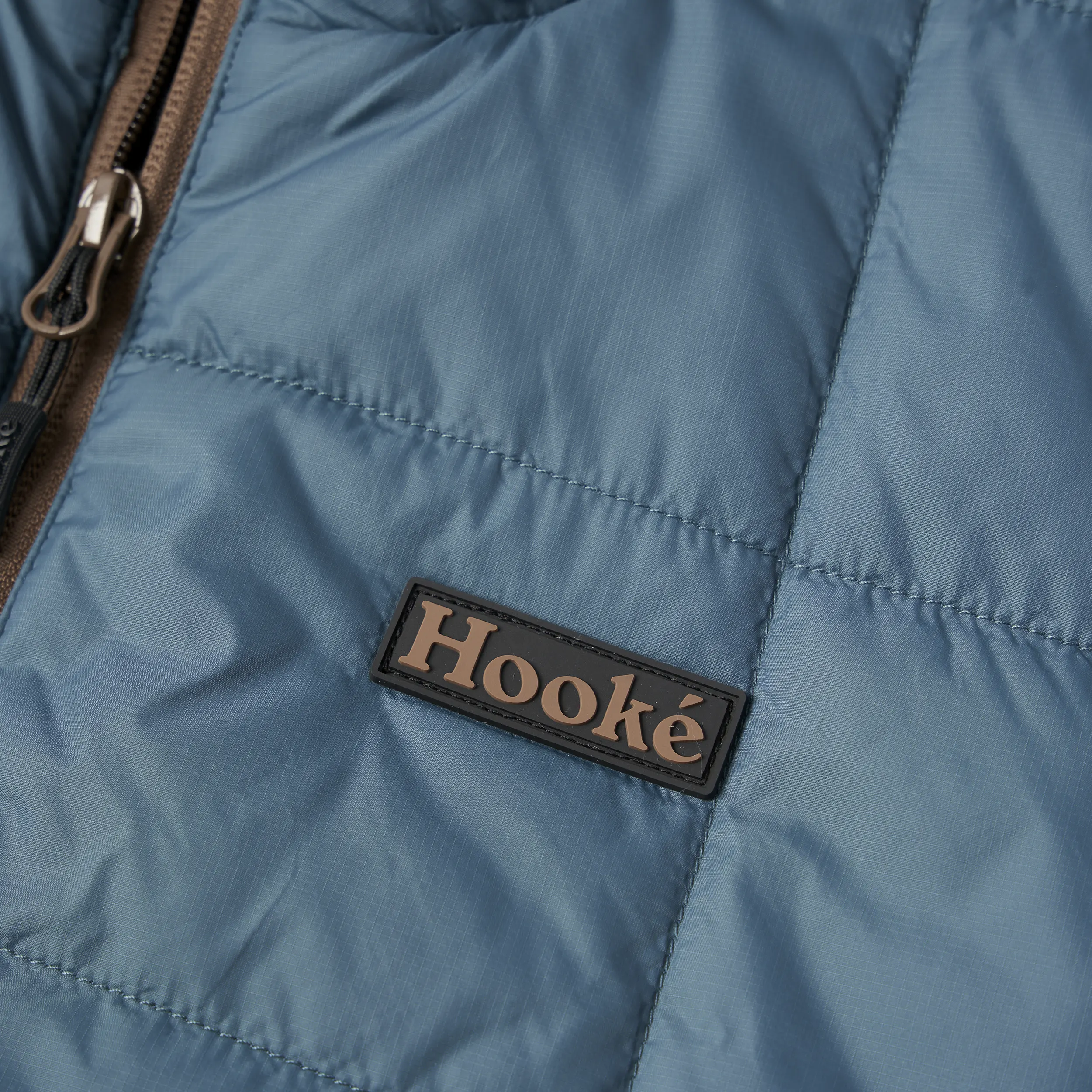 W's Seasonal Lightweight Insulated Hood Jacket - Image 4