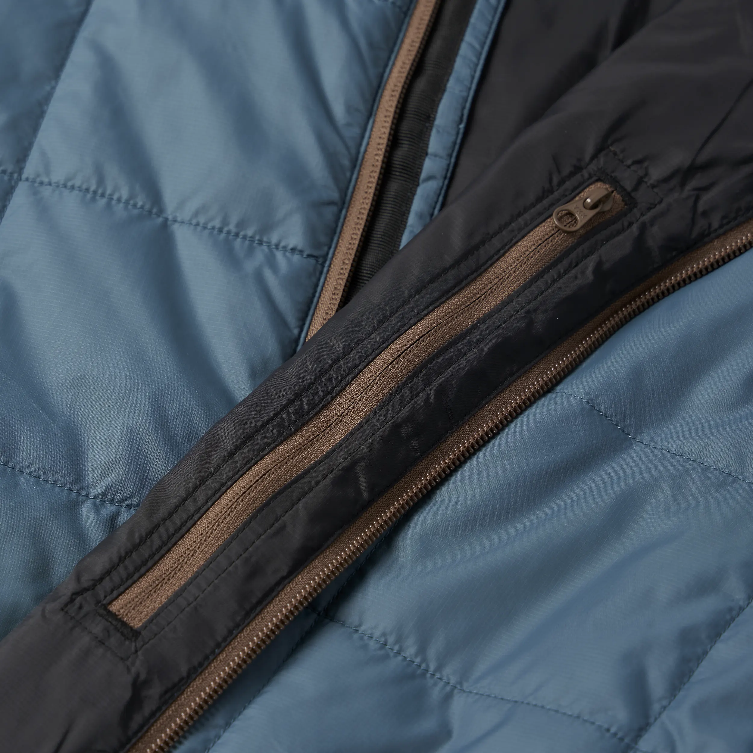 W's Seasonal Lightweight Insulated Hood Jacket - Image 6