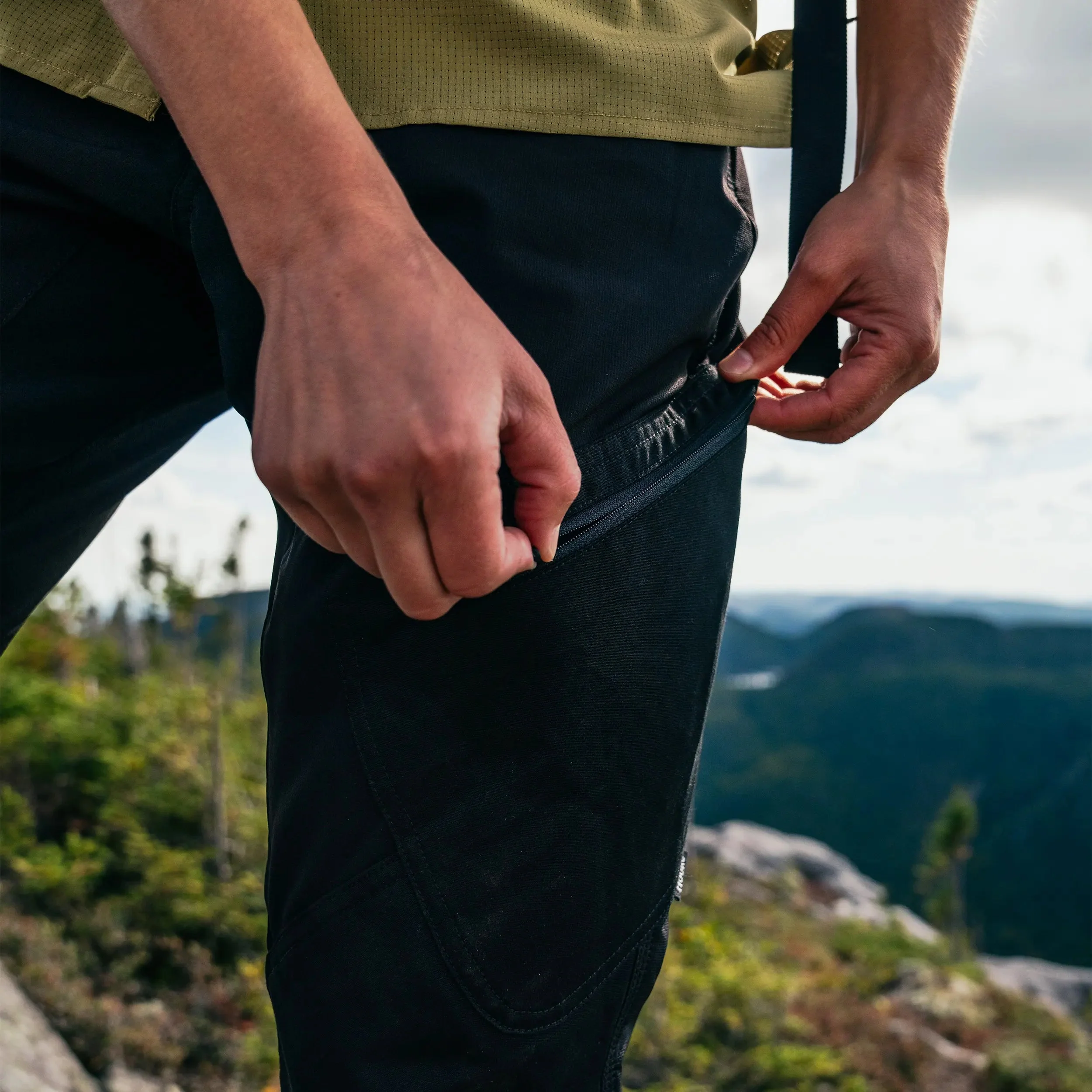 W's Trekking Pants - Image 7